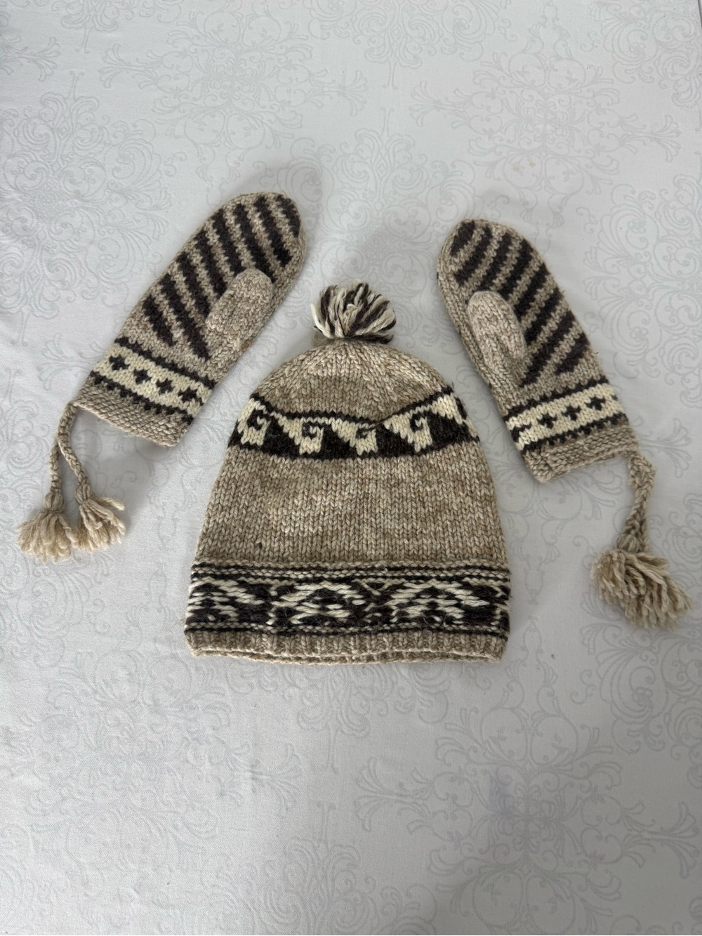 Vintage Abercrombie & Fitch Fair Isle Winter Lambswool Blend Beanie and Mittens